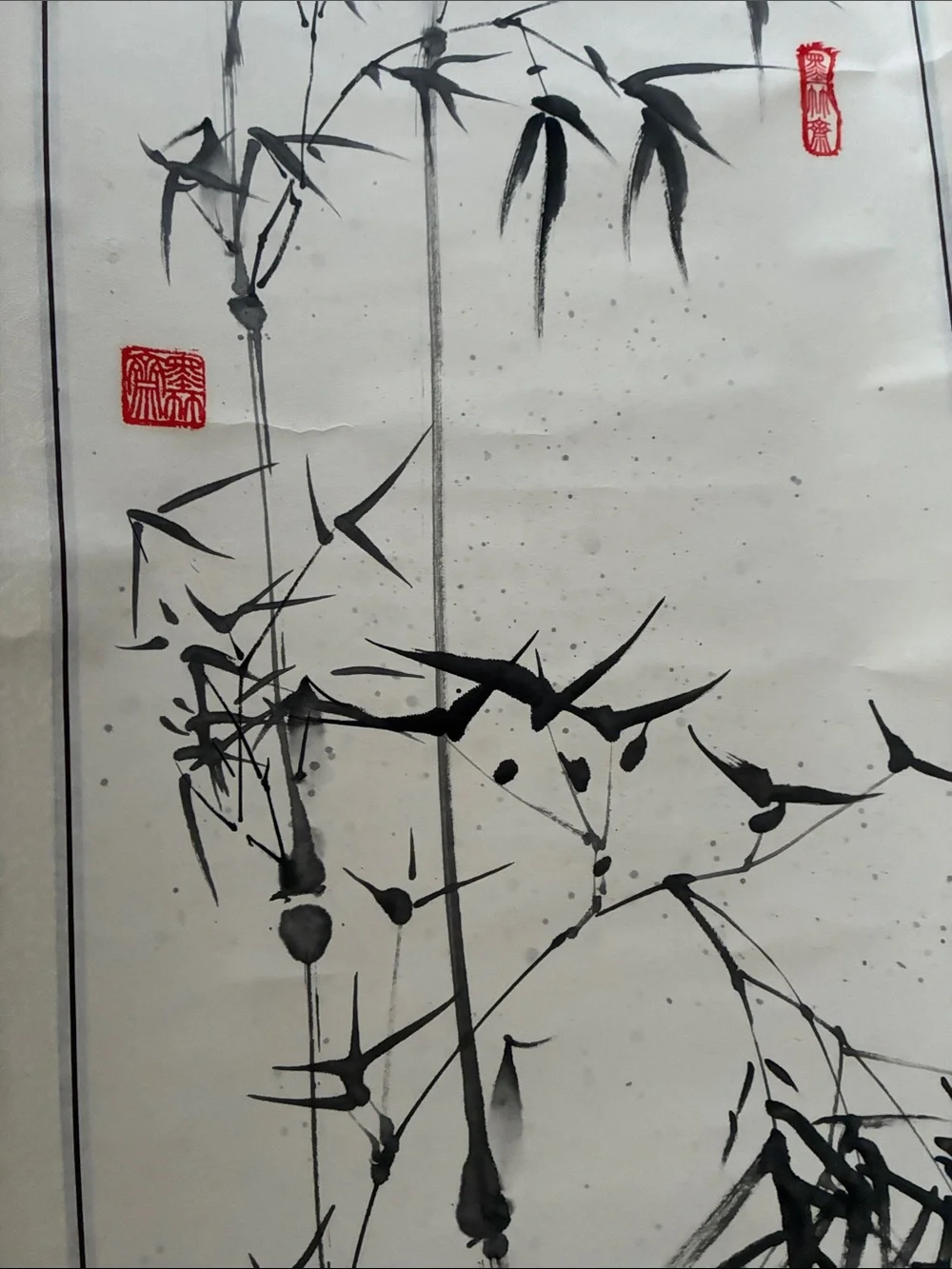 Traditional Bamboo Scroll Wall Tapestry - Black & White